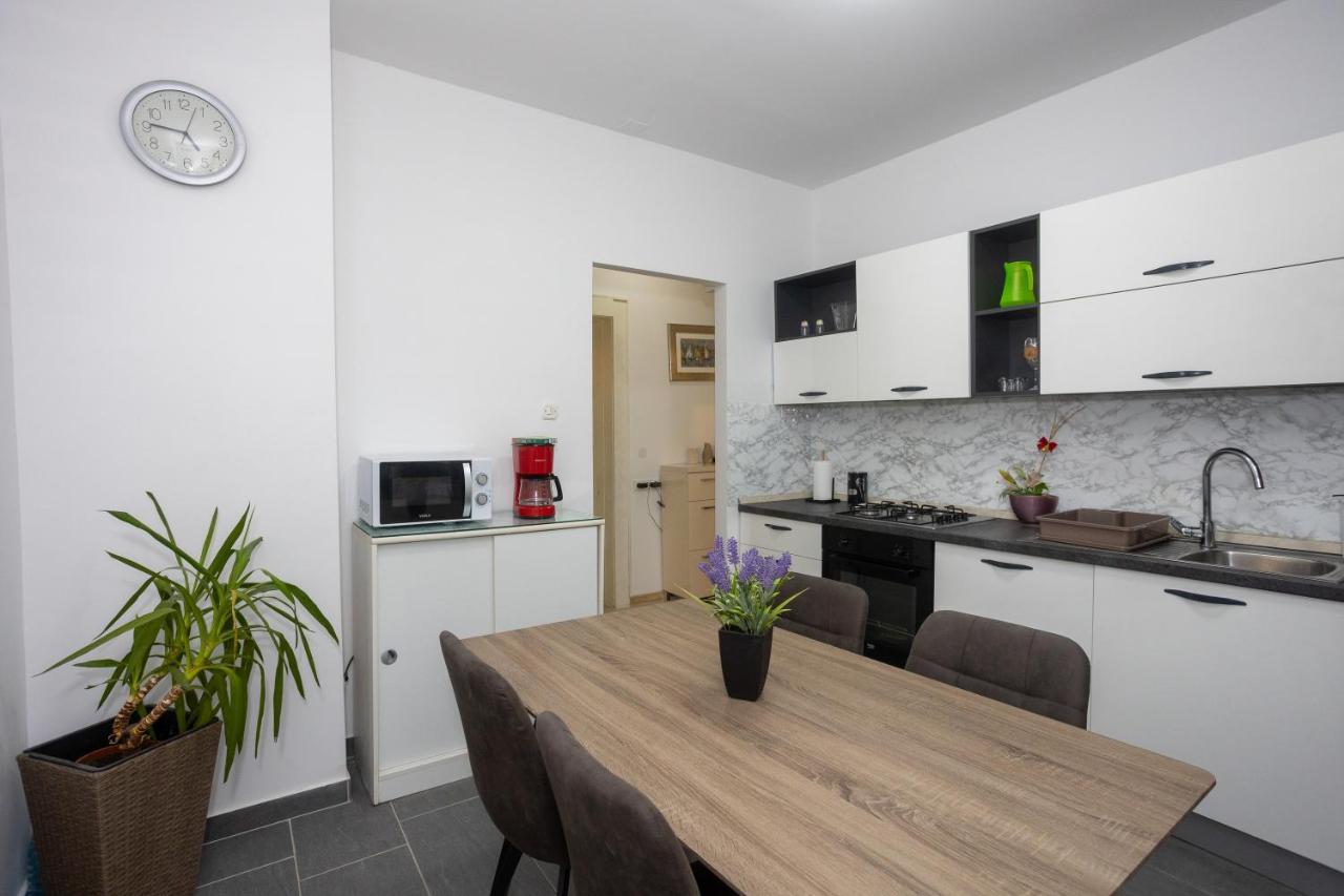 Apartman Toni สปลิท ภายนอก รูปภาพ